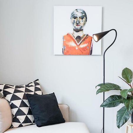 Baixa24 •P2R• Bright Apt In Vibrant Downtown Porto Exterior photo