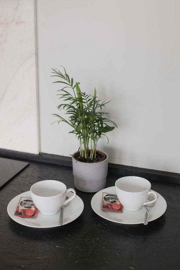 Baixa24 •P2R• Bright Apt In Vibrant Downtown Porto Exterior photo